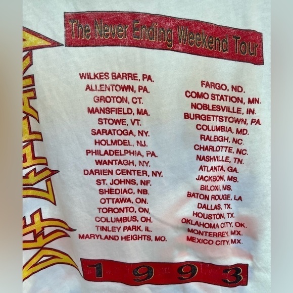 DAYDREAMER Def Leppard 1993 Tour Tee - Picture 12 of 16
